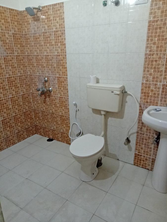 Hotel Nathu Palace Új-Delhi Kültér fotó